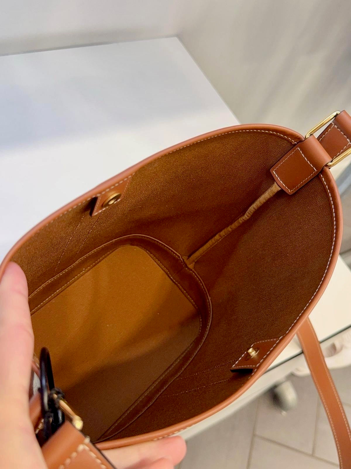 Cream Bucket Small Bag