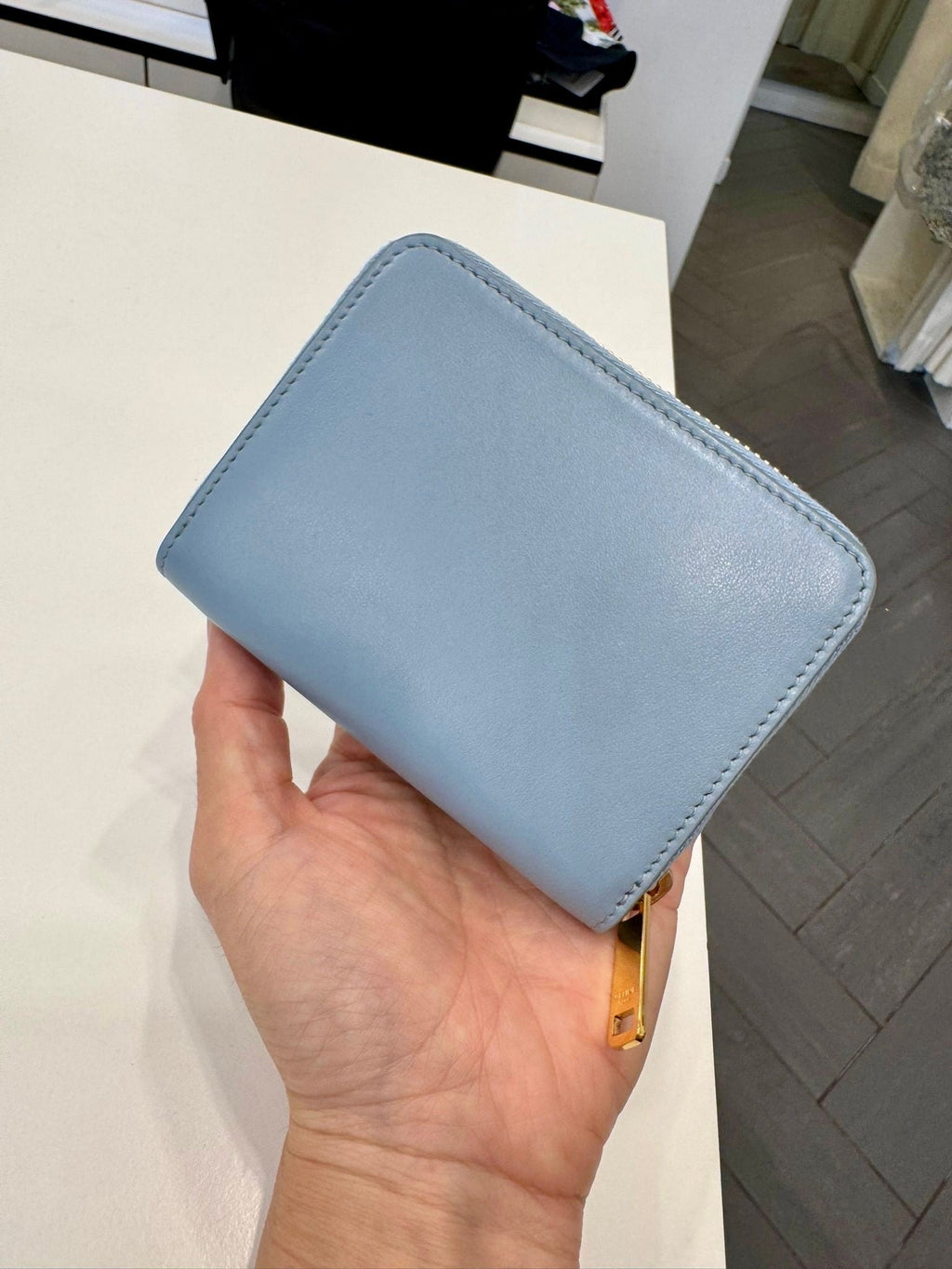 Compact Zipped wallet