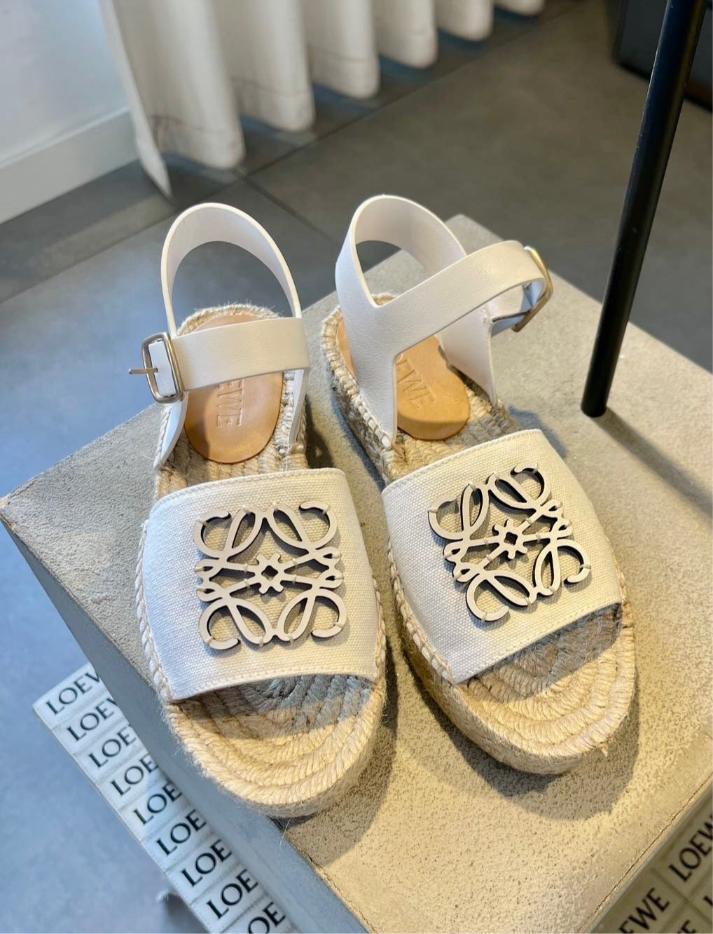 Comfy beige Sandals