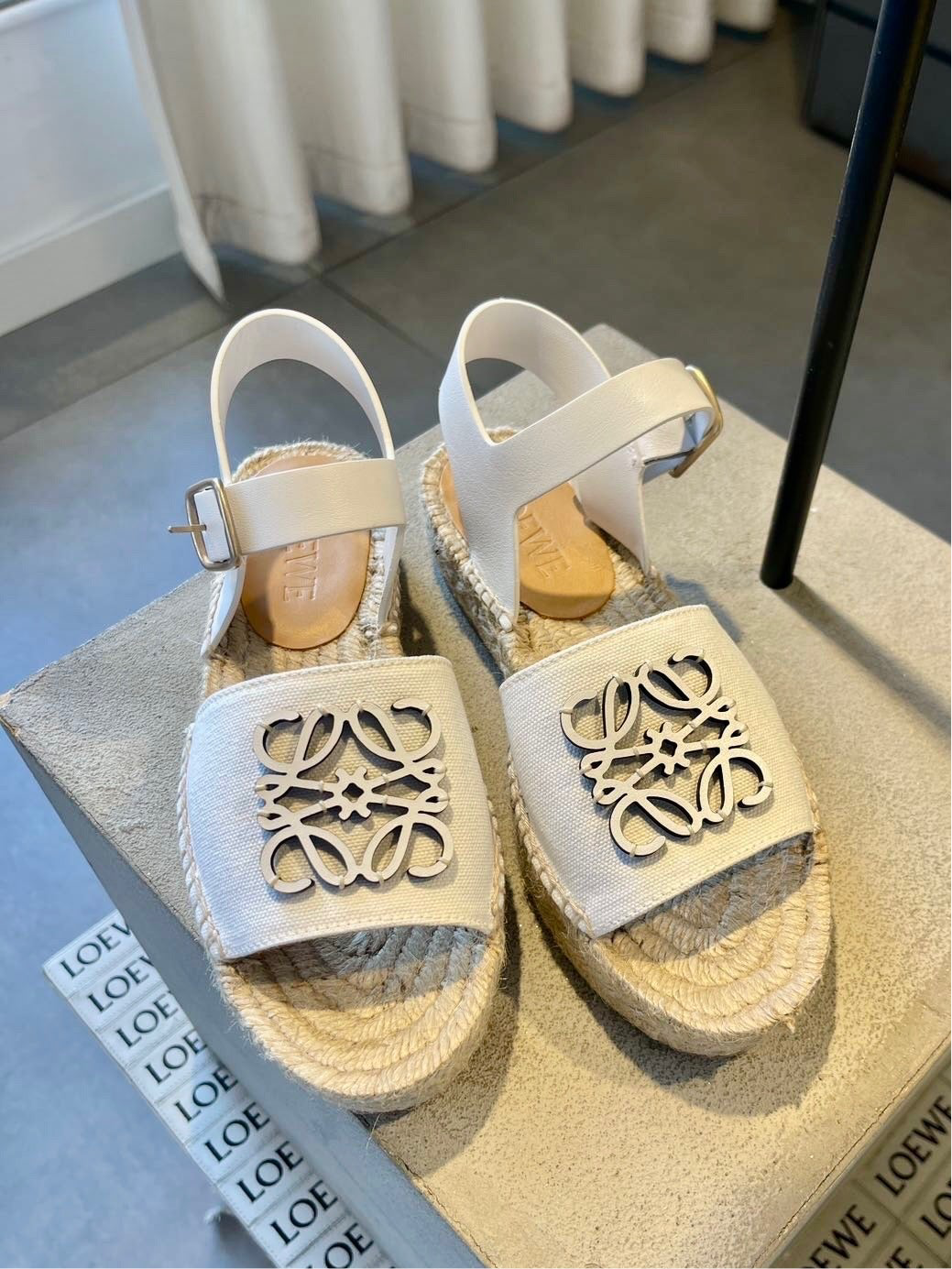 Comfy beige Sandals