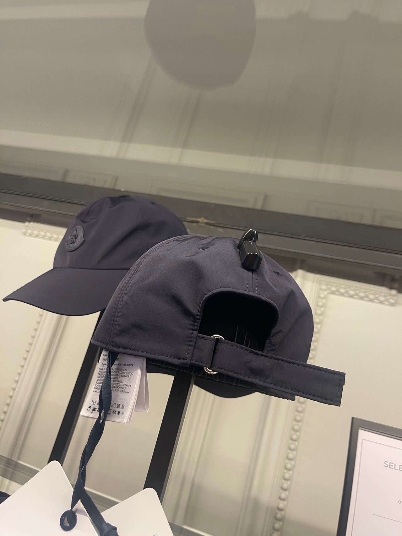 So black Cap Hat