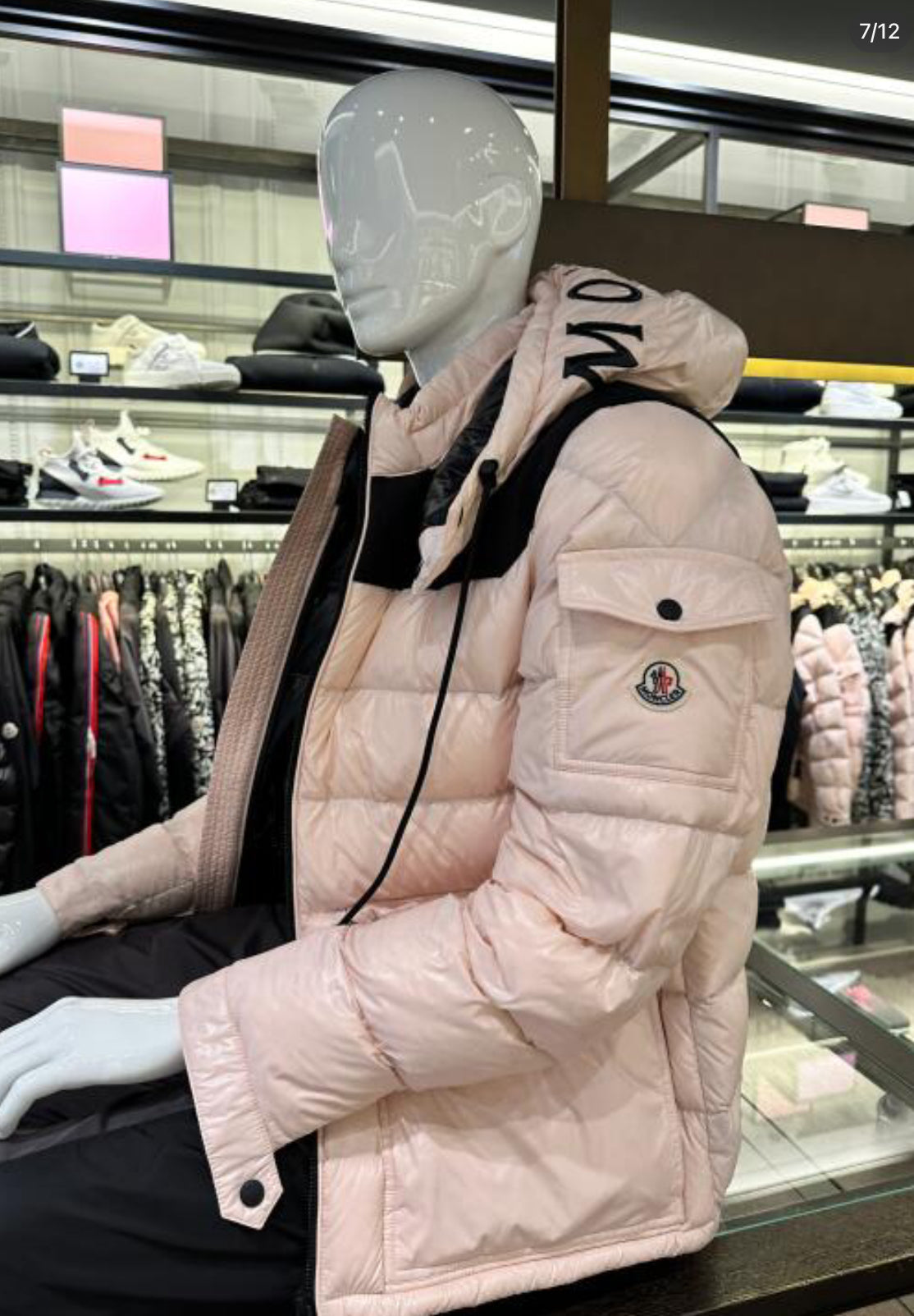 Feather puff coat