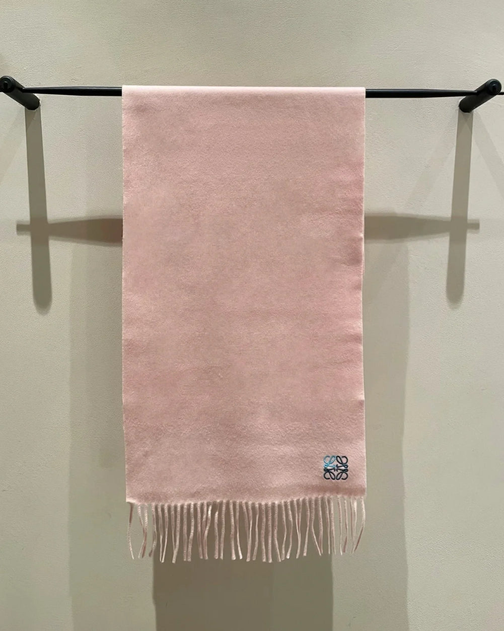 Cashmere scarf