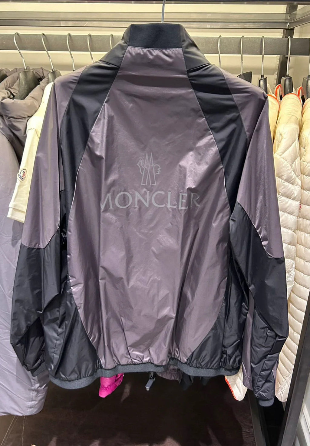 Wind breaker Jacket