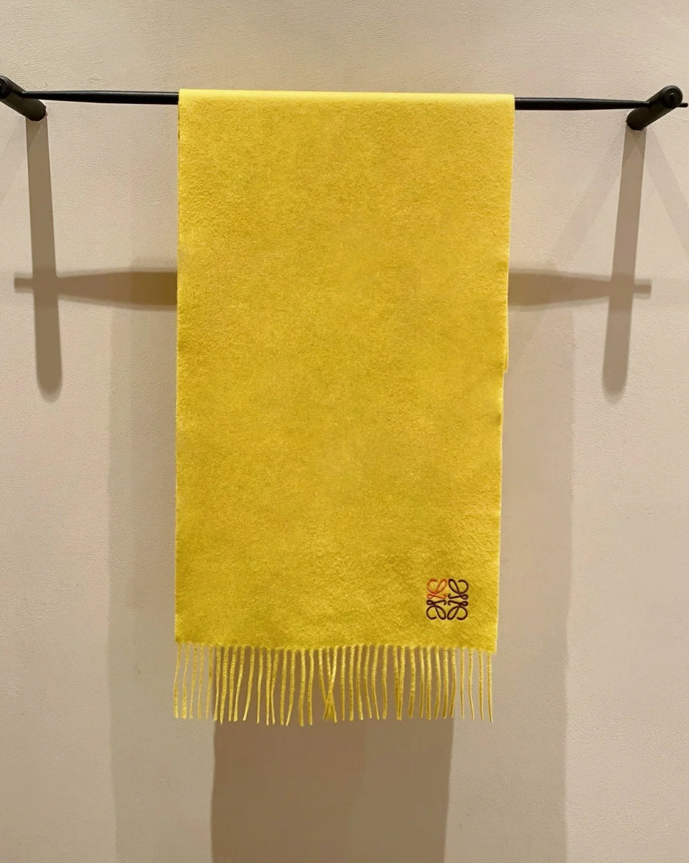 Cashmere scarf