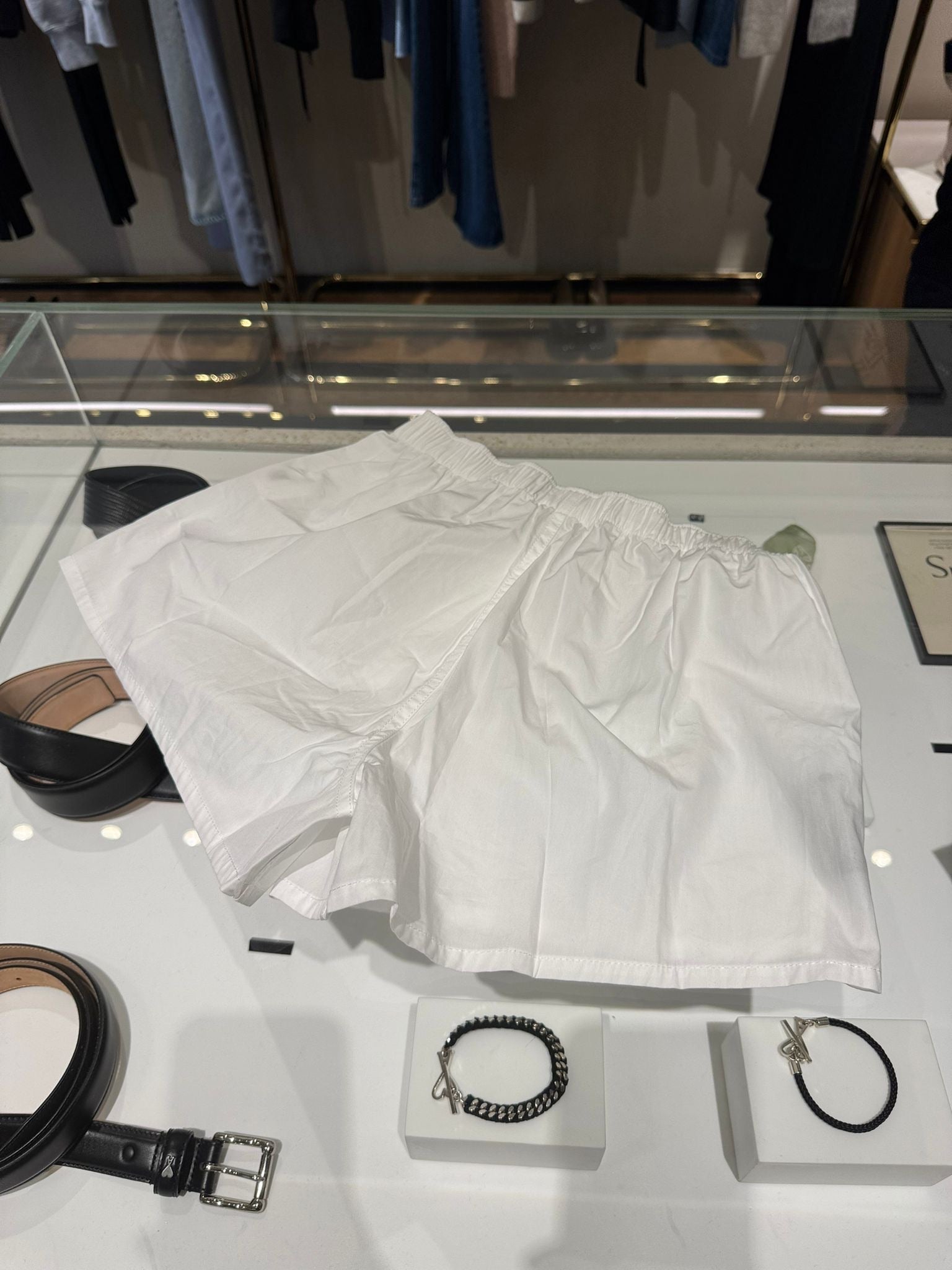 East stretch shorts