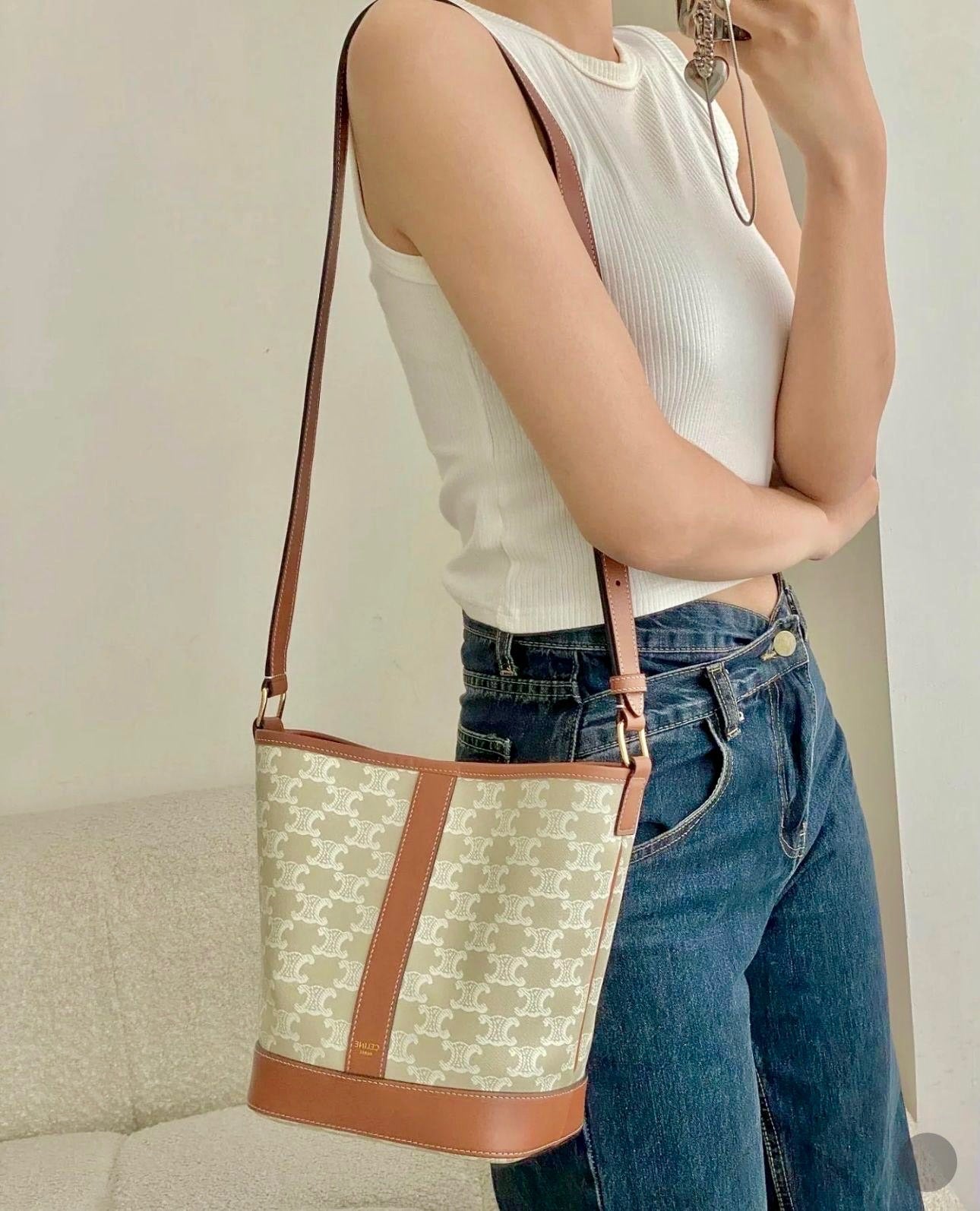 Cream Bucket Small Bag