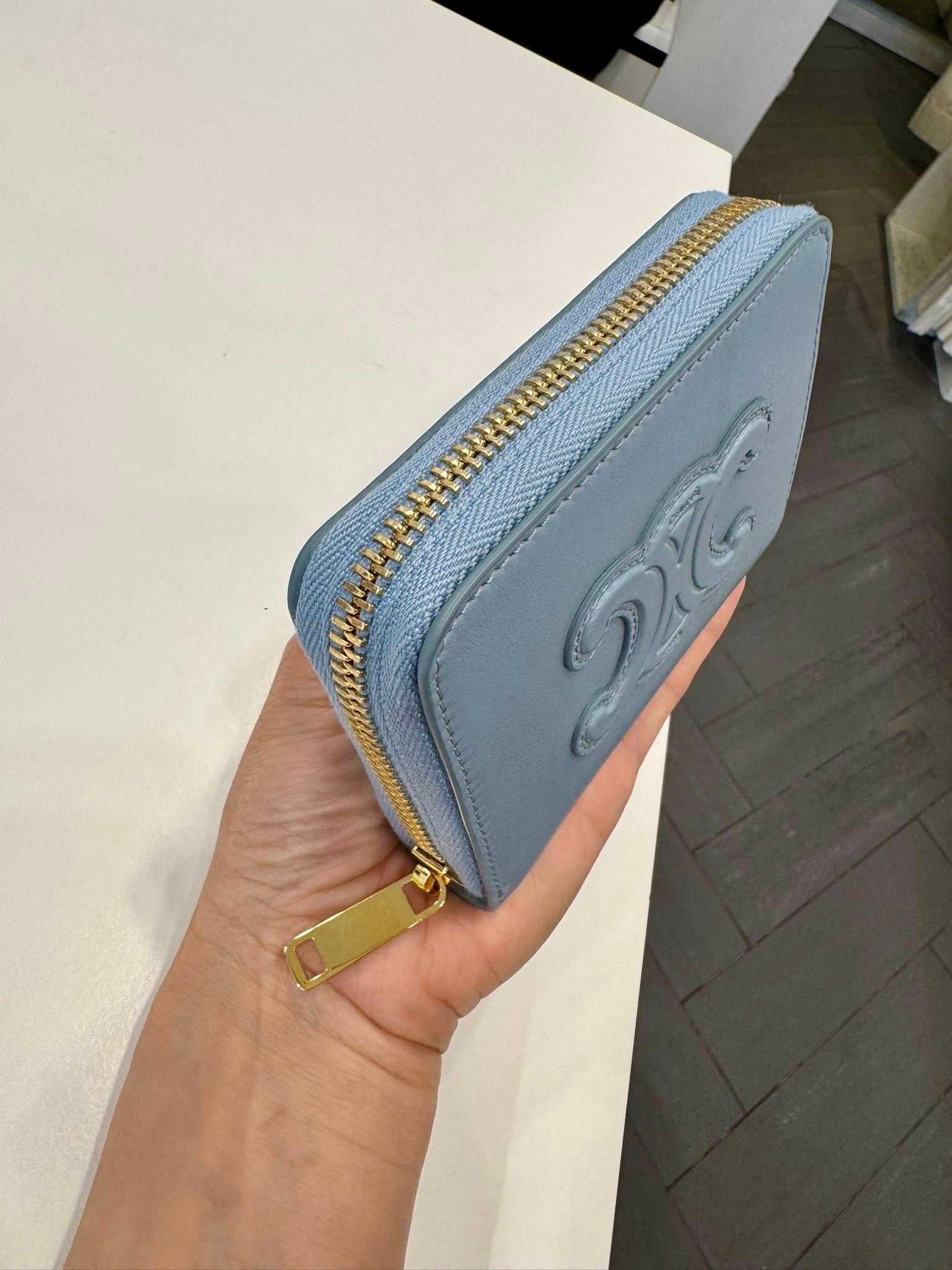 Compact Zipped wallet